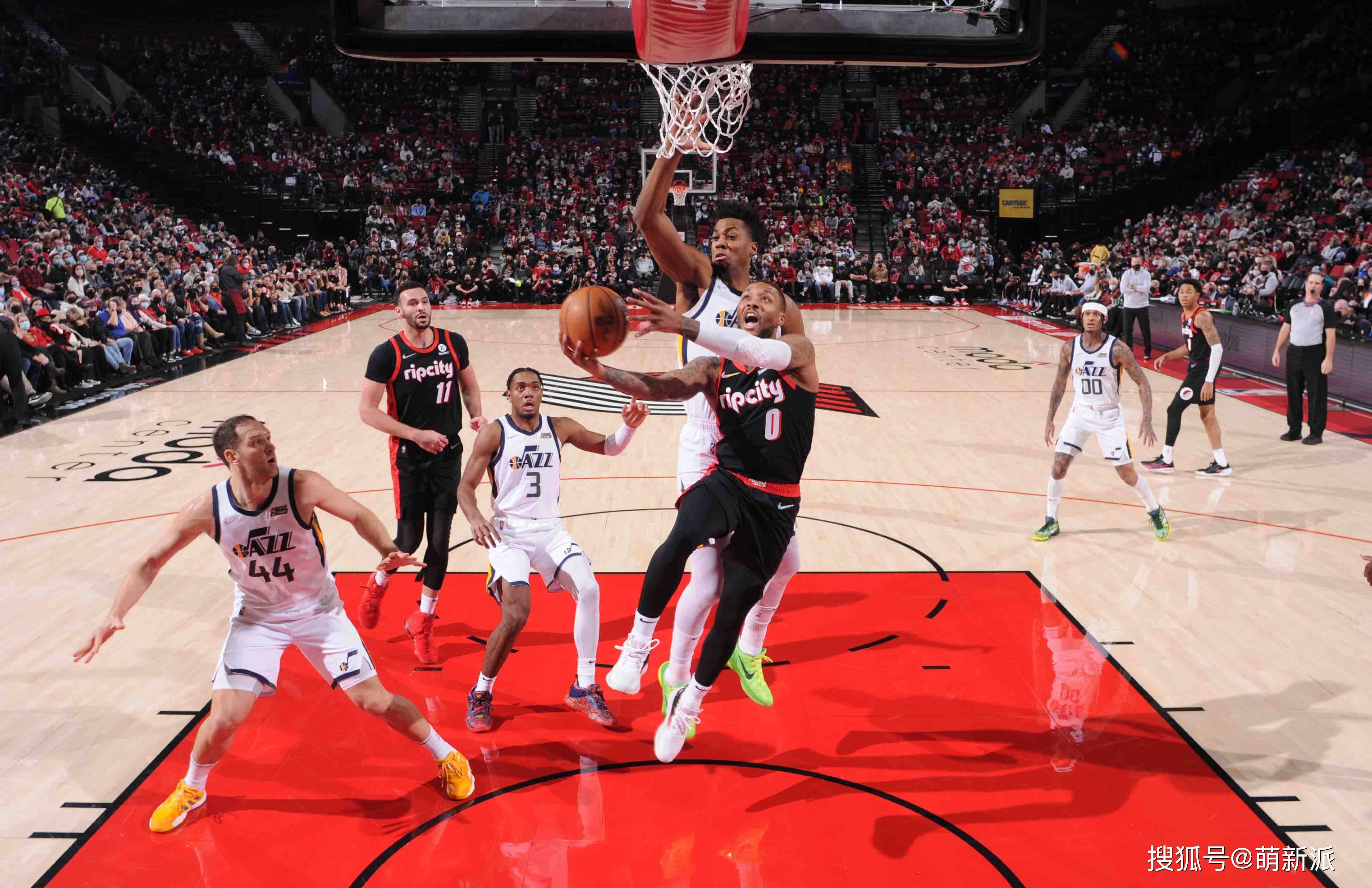 开云体育平台首页-勒沃库森迎国王杯关键赛，集结日绝杀压哨，质疑声仍在，心理建设被强调的简单介绍